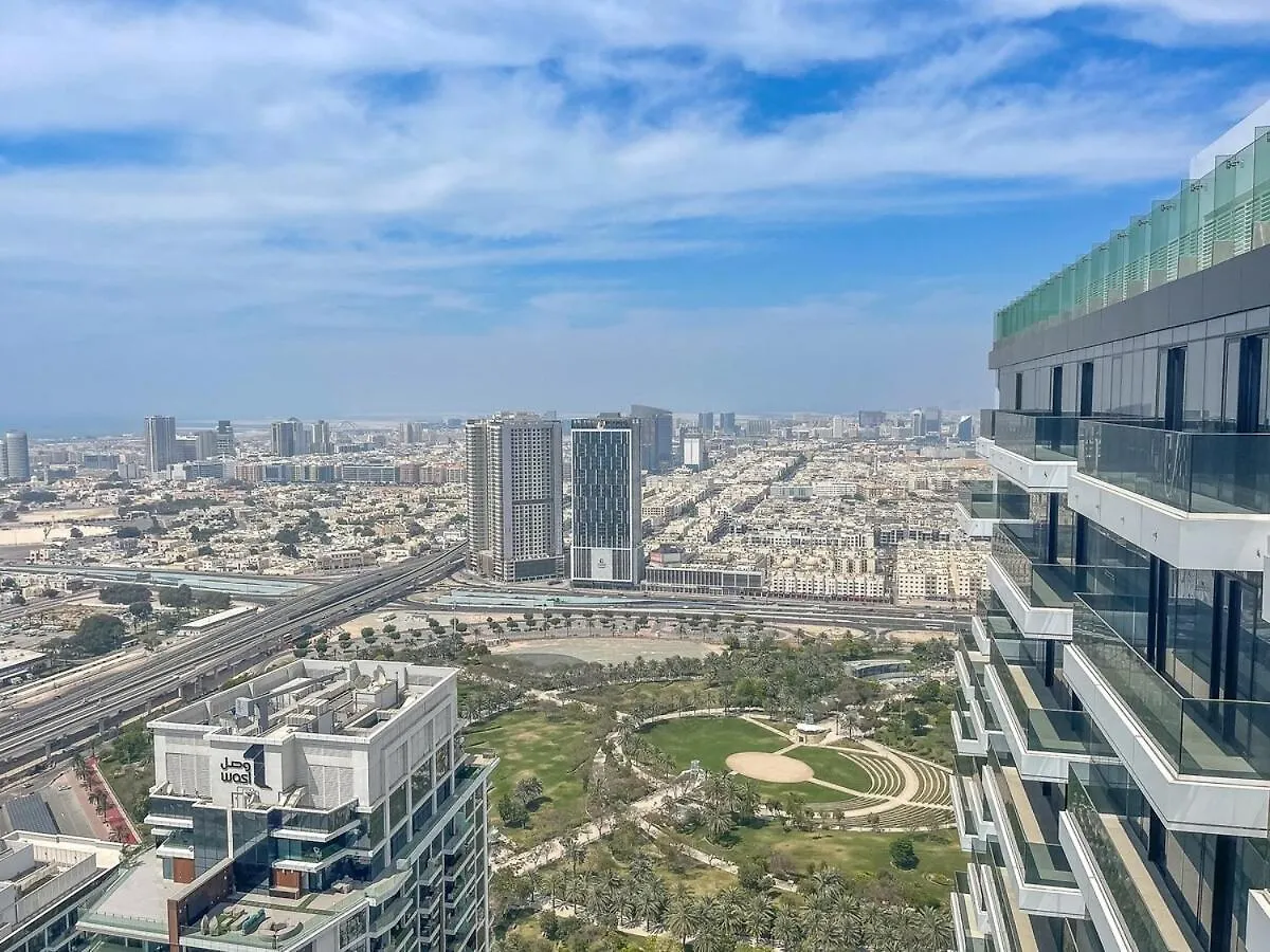 Bright & Spacious 2Br Near Zabeel Park Dubai Apartment